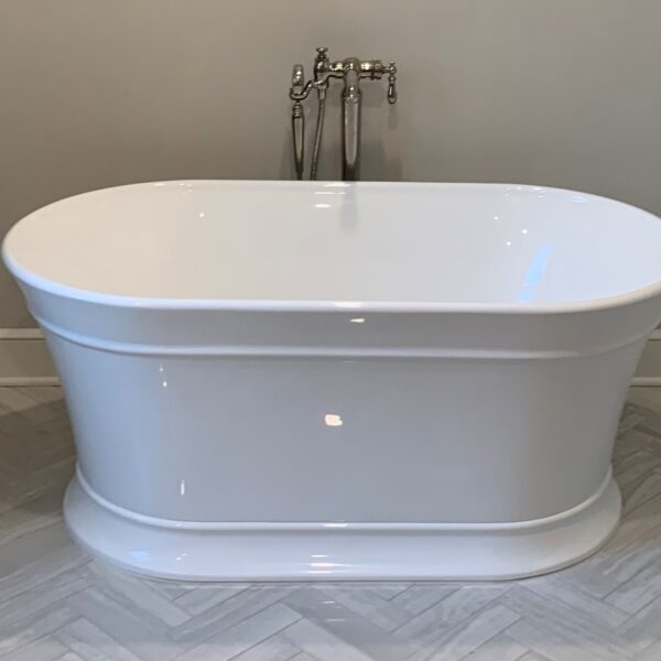 https://northernecomechanical.com/wp-content/uploads/2021/08/5-Bath-Remodel-Tub-600x600.jpg